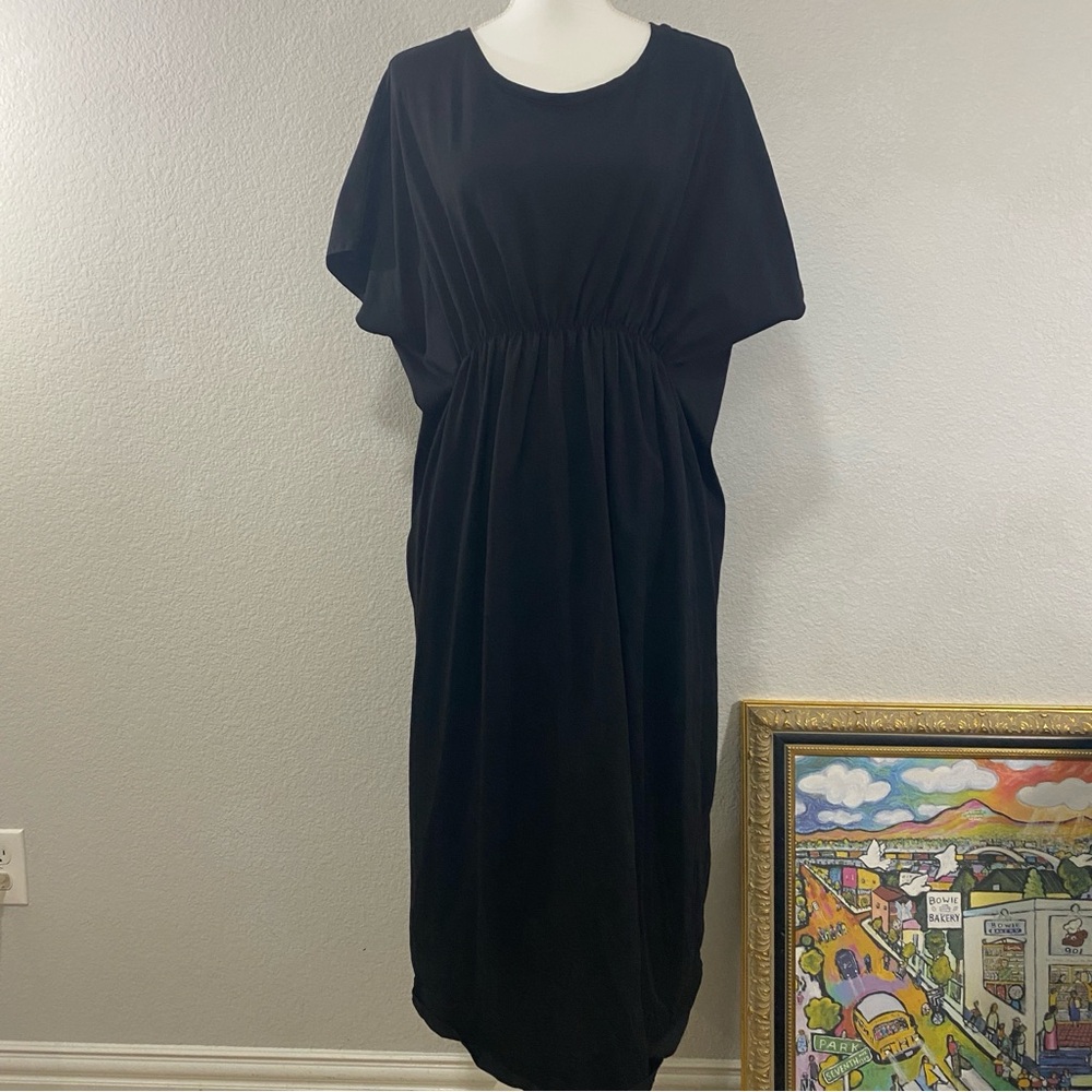 Loralette Elegant Black Midi Dress‎